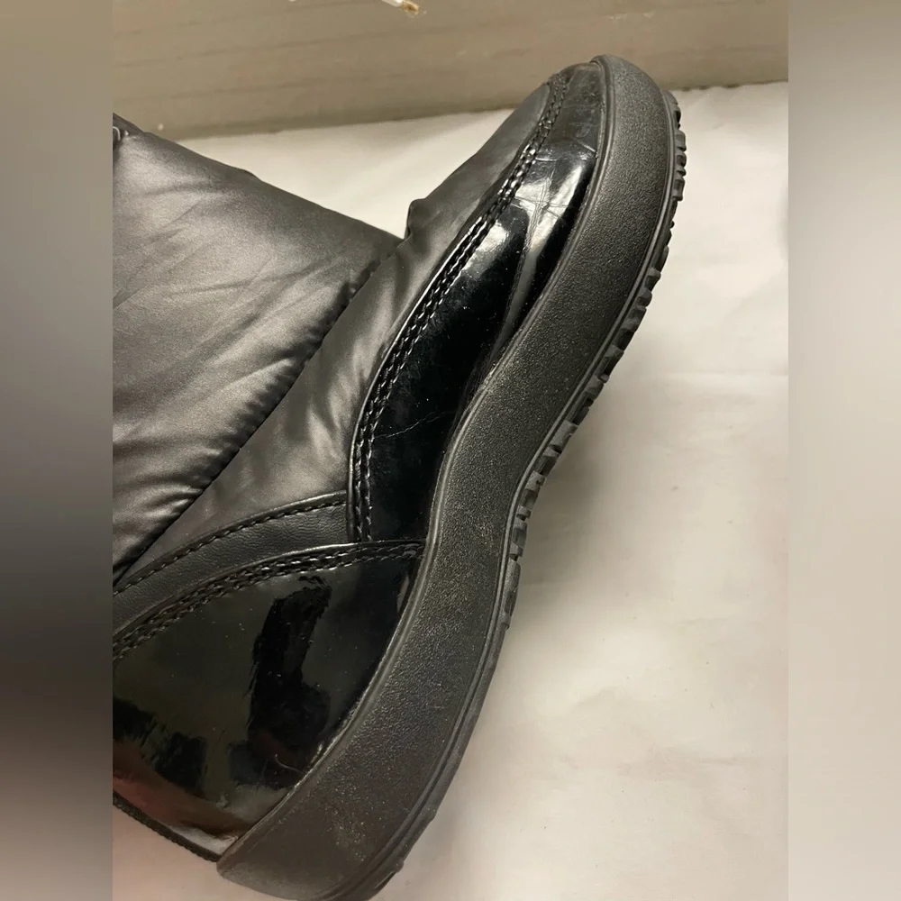 COACH POLINA BLACK NYLON PUFFER BOOTS SIZE 6B